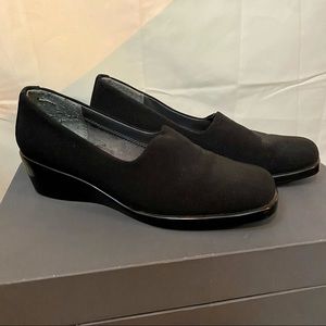 Aerosoles Temptation Wedge Pump